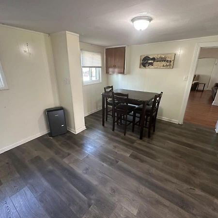 Charming 3-Bed, 1,5 Bath Home - Entire Space Just For You! Goodlettsville Eksteriør billede